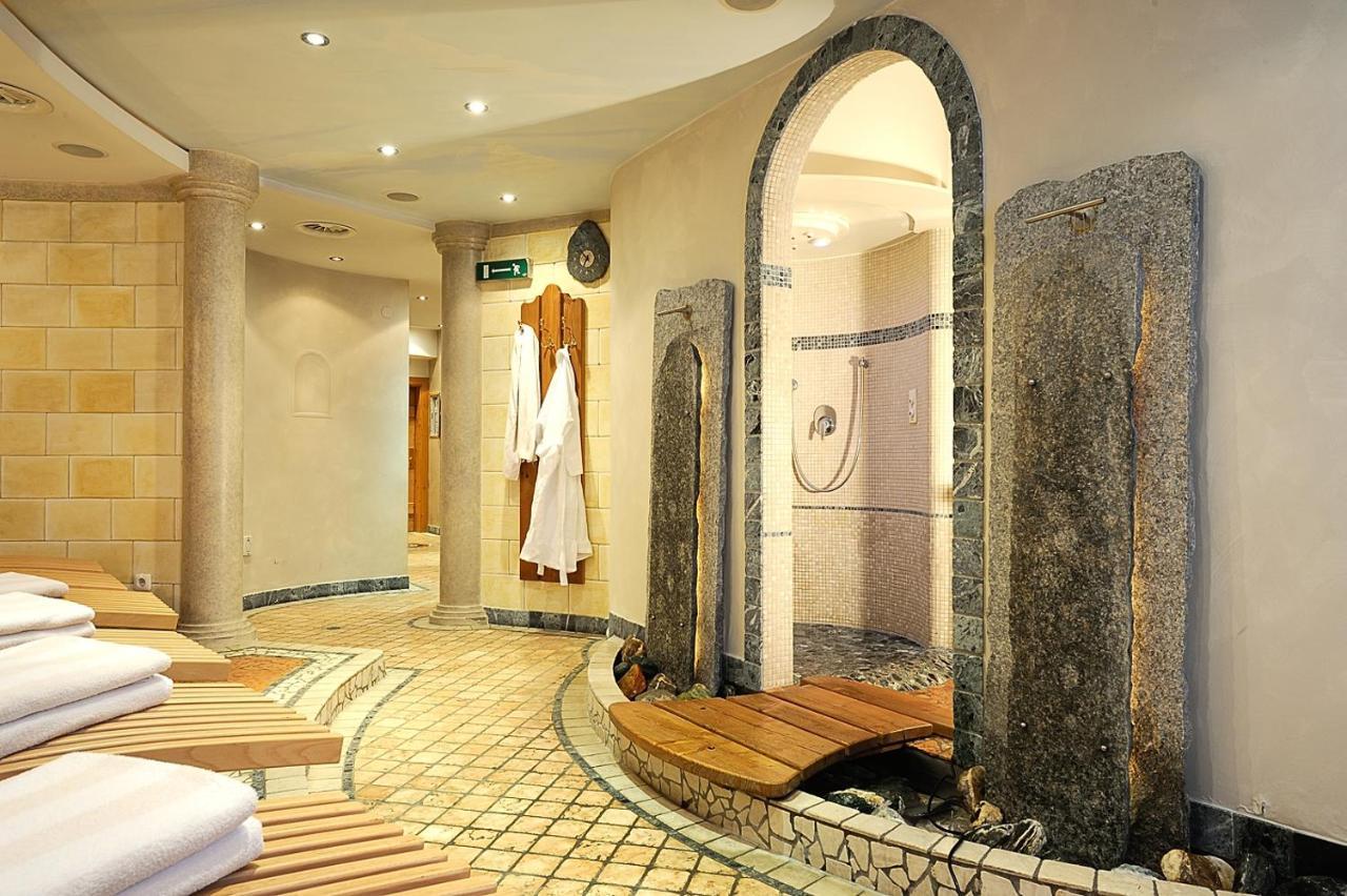 Sporthotel Almhof Ισγκλ Εξωτερικό φωτογραφία